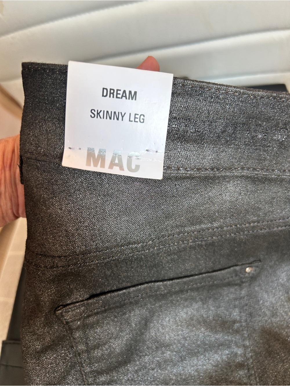 MAC DREAM Skinny Jeans Zip Black Metallic Shimmer US Size 10 NWT MSRP $275